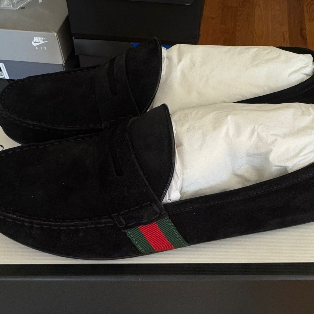 Gucci Black Suede Loafers with Green and Red Stripe